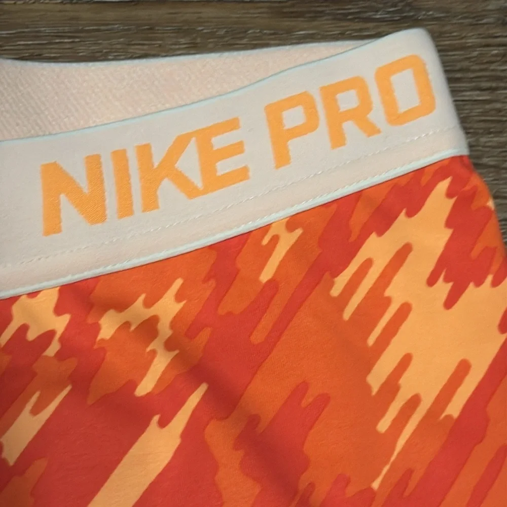 Nike pro kids leggings‎ large